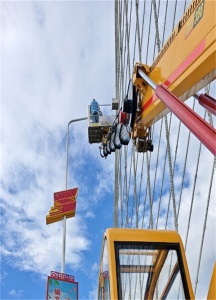 吊车吊装超大型物件，需要哪些特殊设备辅助？​