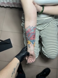 激光冷光清洗纹身