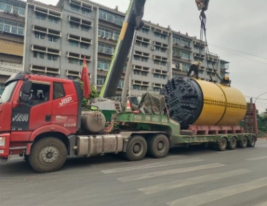 随车吊3吨和5吨怎么选?吨位差一点成本差一倍?