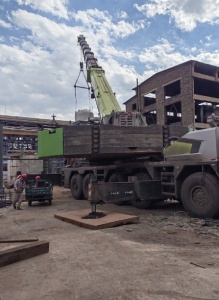 厂房拆除用多大吨位吊车？选错型号竟然会亏这么多！