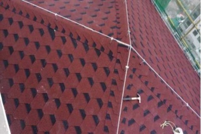 河南沥青瓦厂家教您如何判断沥青瓦是否需要更换