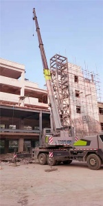 保山吊车发动吊车时发动机润滑油消耗过多原因介绍！