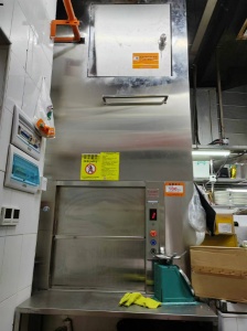 广州传菜电梯供应商百云餐梯上门勘测