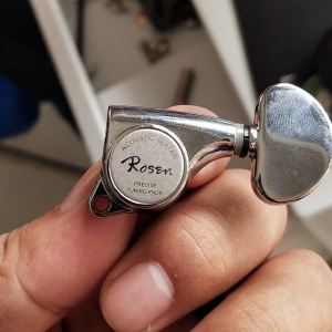 金属激光刻字，塑料激光刻字，竹木激光刻字，皮革激光刻字，PVC激光刻字