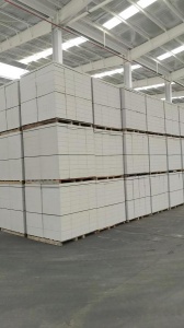 乌鲁木齐加气块,乌鲁木齐加气砖、混泥土砌块,厂家直供、送货上门