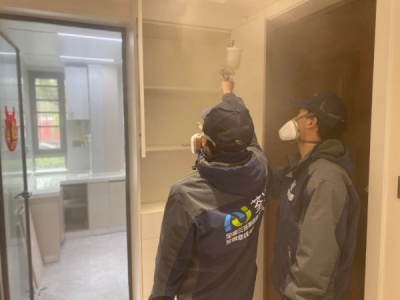 高温天气对甲醛超标有显著影响，主要体现在以下几个方面