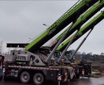 内江吊车租赁前准备清单！设备参数核对与合同签订注意事项