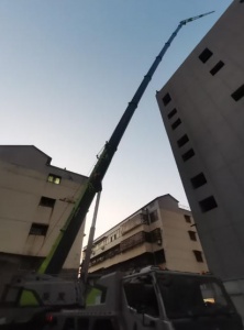 驾驶吊车的司机都有哪些证件？租赁吊车前可以查看证件吗？