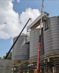 小型吊车在大理的乡村建设中好用吗?