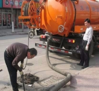 昆明富民吸污车抽粪 化粪池隔油池清理 抽泥浆抽污水