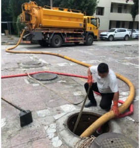 昆明安宁环卫抽粪 隔油池清理 化粪池清理 清理阴沟