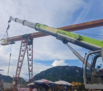 吊车出租的操作人员专业技能如何保证工程作业安全?