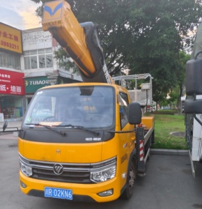 汽车吊沟里了如何联系仪陇县吊车出租公司进行救援呢？