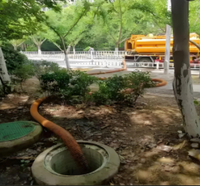 附近抽化粪池师傅 管道疏通 家庭维修