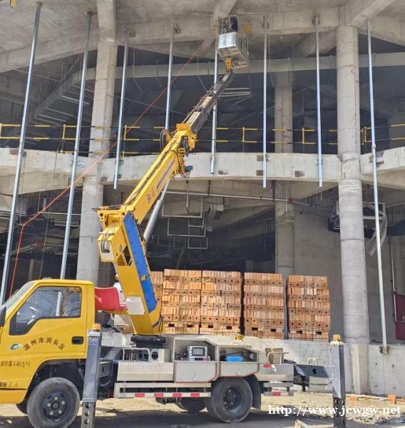 不同作业环境对登高车的要求有哪些不同呢? 不同作业环境对登高车的要求有哪些不同呢?