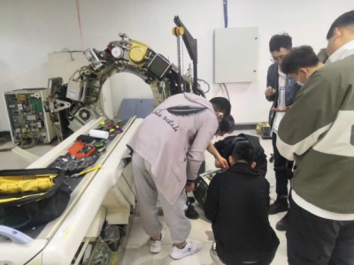 面对40万的人才缺口与设备维修需求空缺，Y疗设备维修已成为兼具社会价值与经济回报的朝阳产业