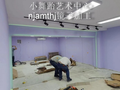 好的镜子、好的服务、好的价格