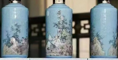 五粮液从规模扩张到价值提升，引领汉中礼品回收企业转型！