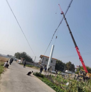 吊车的钢丝绳比较容易磨损，怎样检查和更换才安全？