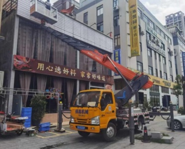 吴川市吊车的租赁价格包含运输费用吗？