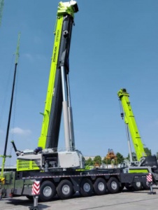 楚雄吊装公司怎样提高吊车司机的应急处理能力？