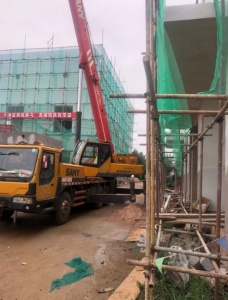 企业选择吊车出租还是购买吊车更划算呢？