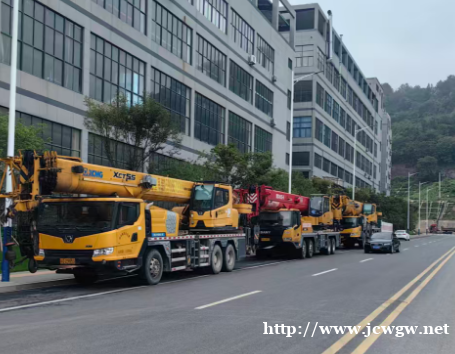 如何正确合理的使用吊车的灯光? 如何正确合理的使用吊车的灯光?