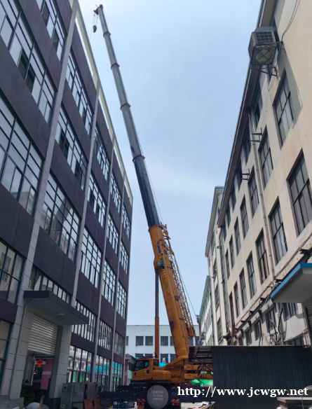 为何吊车在设备吊装过程中要尽量避免遮挡物? 为何吊车在设备吊装过程中要尽量避免遮挡物?