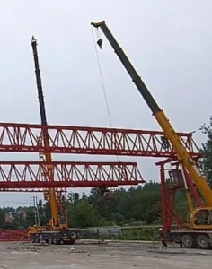 吊车在进行高空吊装作业过程中需要注意的问题有哪些？