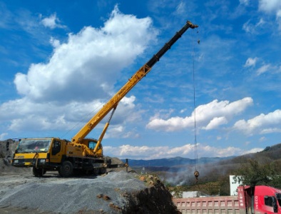 不同的施工场环境对吊车的选择和使用有什么影响？