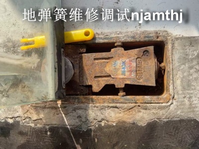 快速维修钢化玻璃门