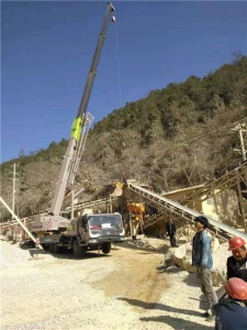 隆阳区吊车出租大件吊装在运用中的注意事项！